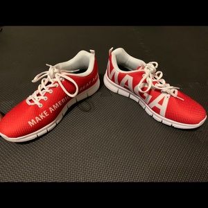 Mega Make America great again tennis.